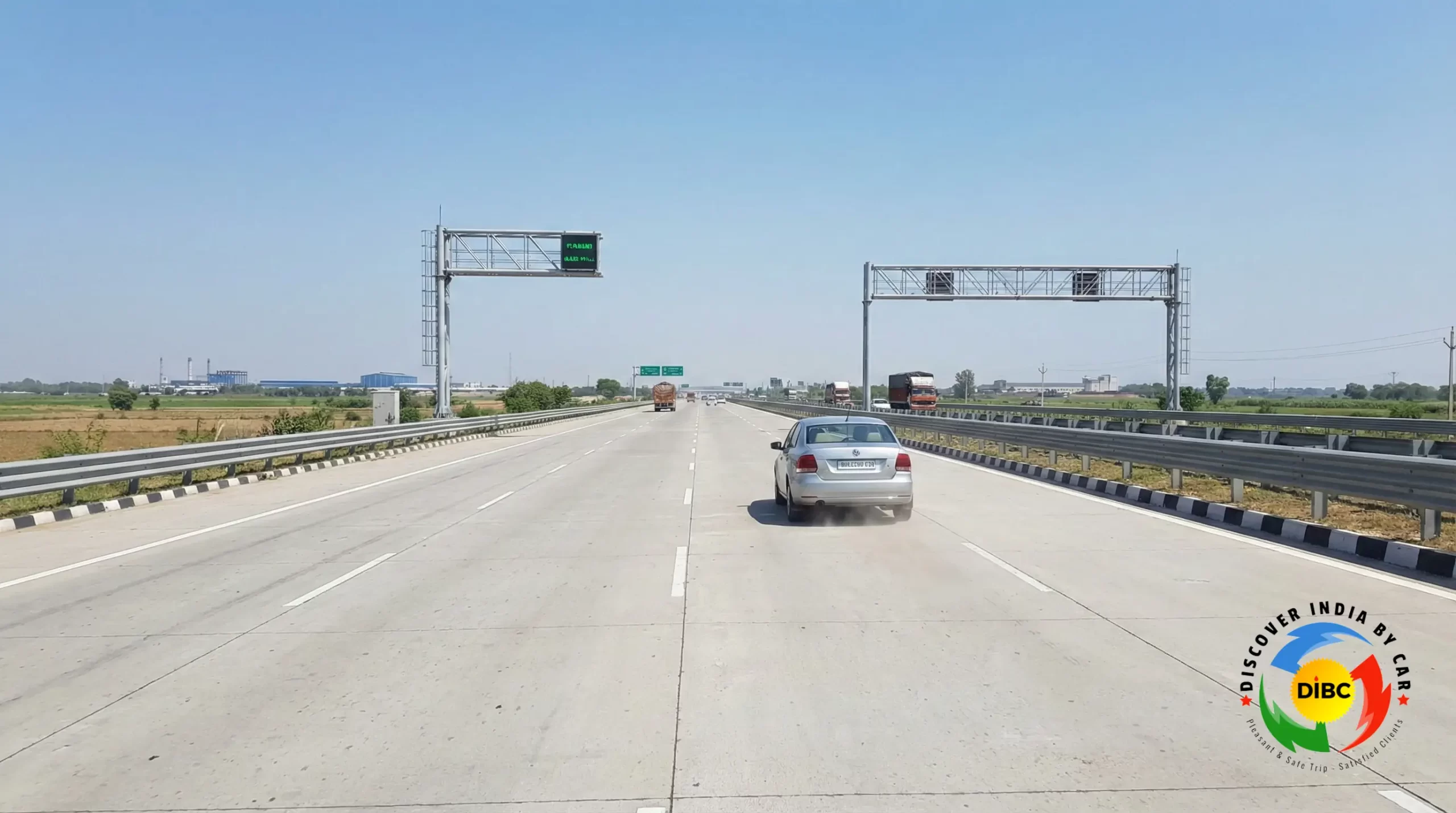 Yamuna Expressway Delhi to Agra by car